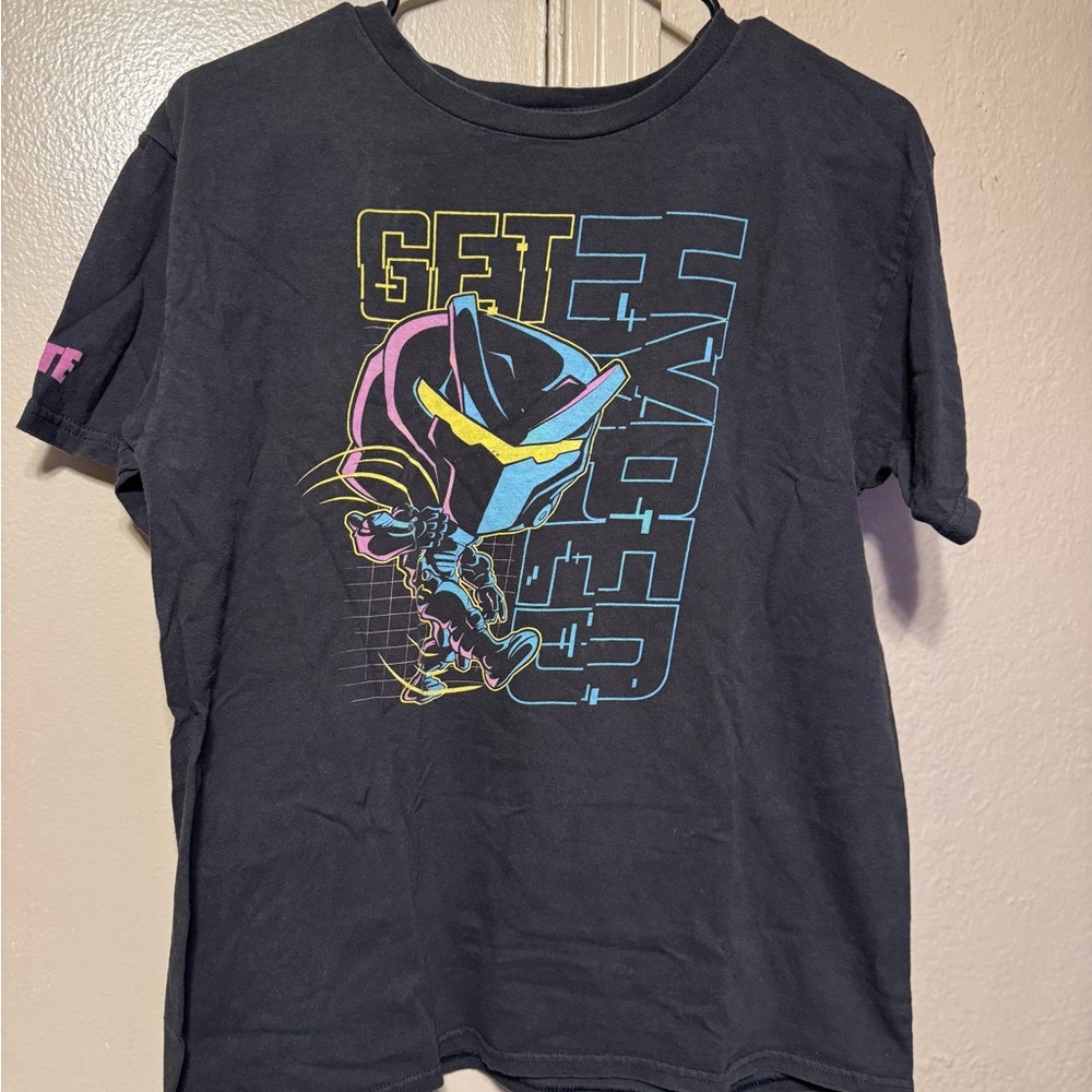 Fortnite POP Black Graphic Tee Boy’s XL